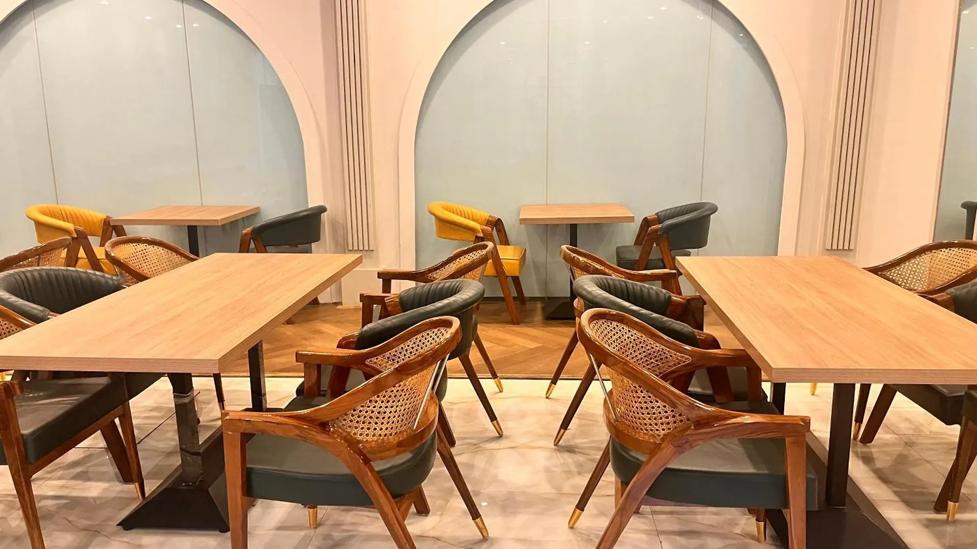 ***  Flock Hotel I Golf Course Road Near Dlf Phase 1 Metro Station I Gurugram Gurgaon India