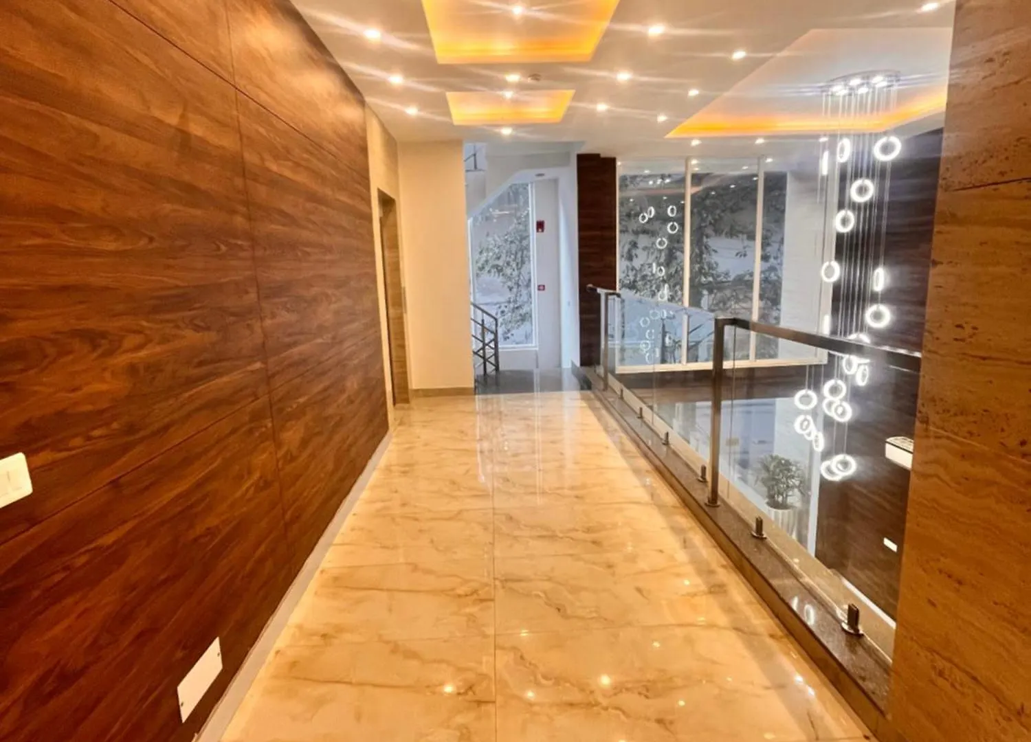 Flock Hotel I Golf Course Road Near Dlf Phase 1 Metro Station I Gurugram Gurgaon